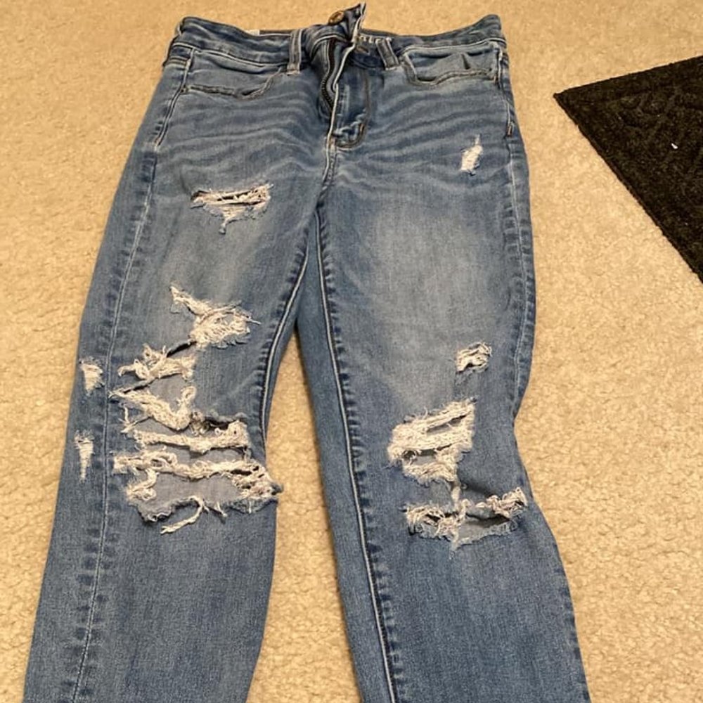 American Eagle Jeans size 4 Long super hi rise jegging style